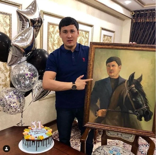 Дело окул бала Райымбека Матраимова Кара-Суй районунда каралууда. Сүрөт