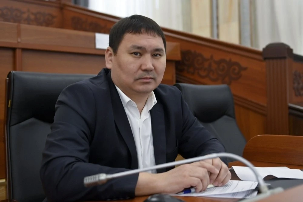 Why the Housing Complex Tightened Measures Against Traffic Offenders: An Interview with Atambaev