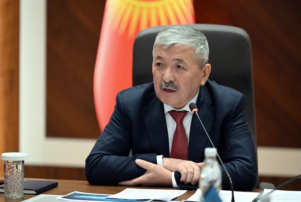 "Мамлекет - өнөктөш, контролер эмес". Кабмин дебюрократизациялоонун чечүүчү этапын баштайт