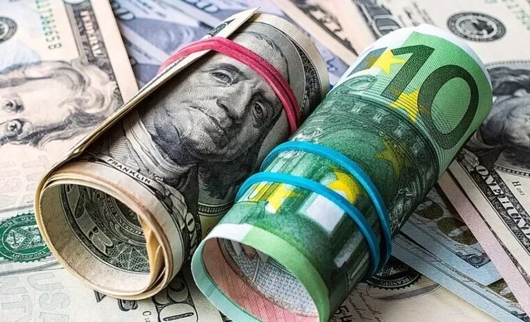 Currency exchange rates for the weekend