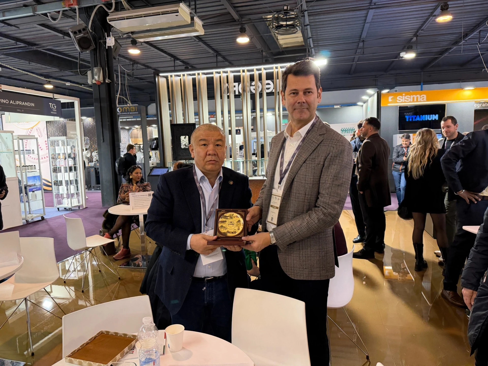 Kyrgyz jewelers will be trained by Italian masters