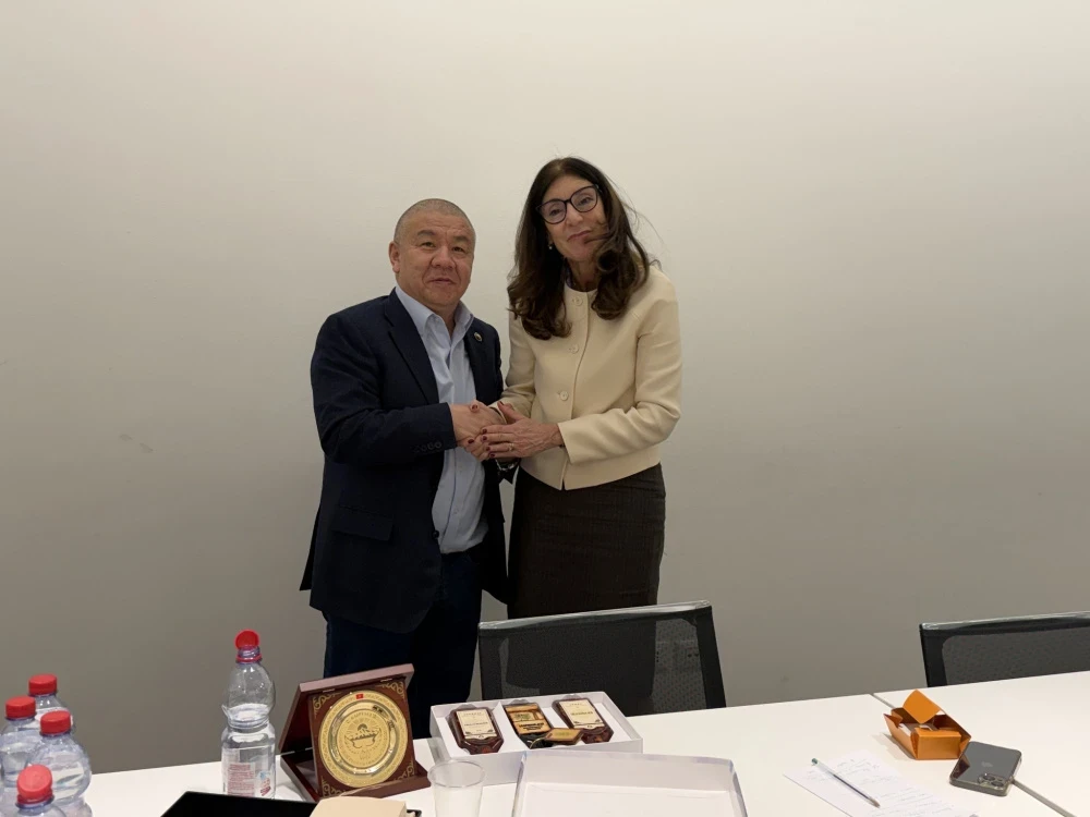 Head of the State Tax Service Almambet Shykmamatov discussed cooperation with Italian jewelry brands