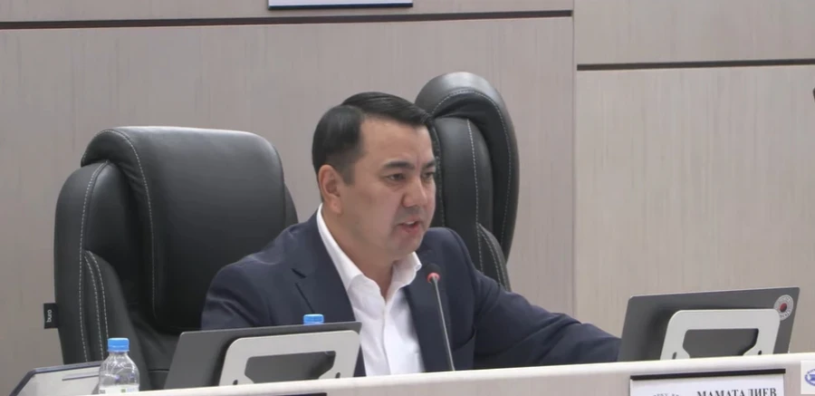 Deputy: Benefits for people with disabilities and their assistants are insufficient for living