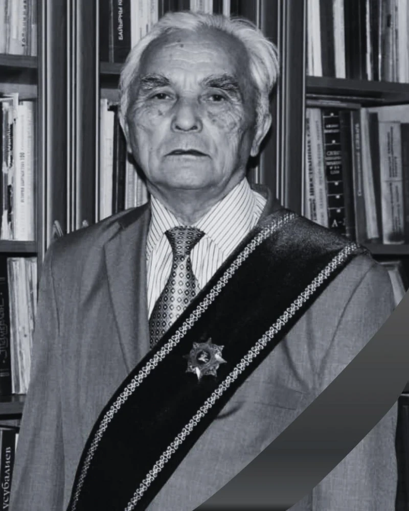 86 жашында адабиятчы Омор Сооронов дүйнөдөн кайтты