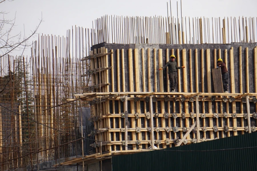 In 2025, 10 workers fell from construction sites