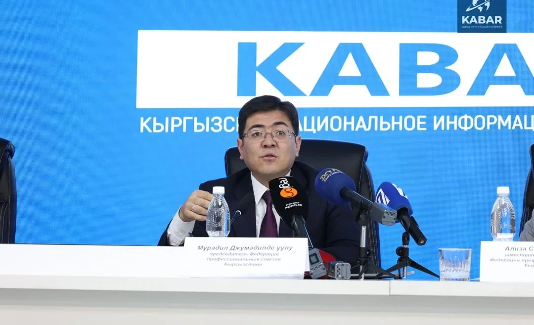 Left without fingers: FPK spoke about the consequences of working without an employment contract