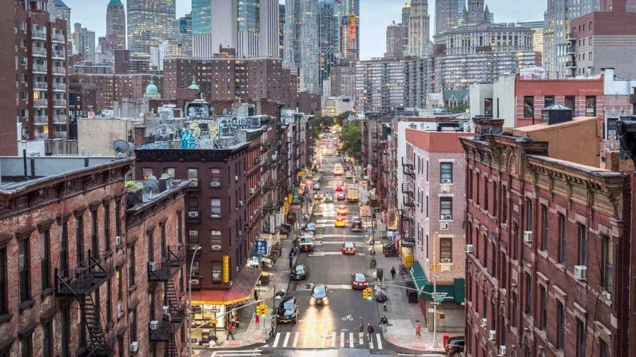 To build "Manhattan" in Bishkek, trees will be cut down and structures will be demolished