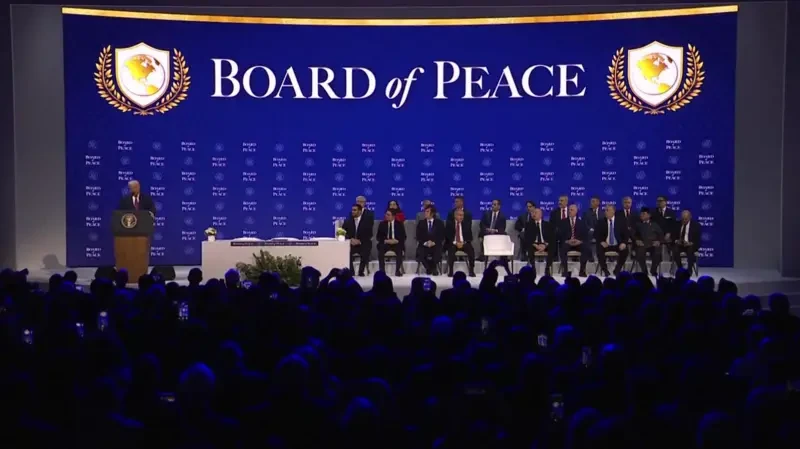 Дональд Трамп Давосдо «Тынчтык кеңеши» инициативасынын биринчи мүчөлөрүн тааныштырды