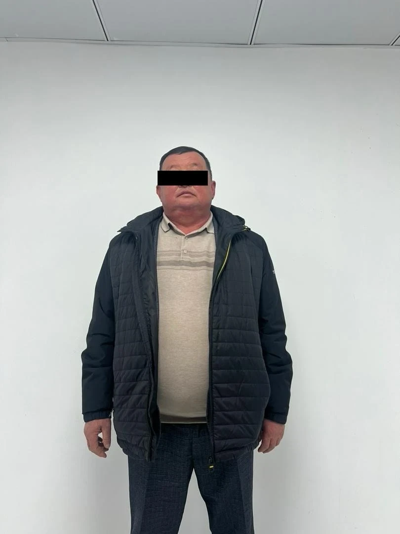 Таласта аким 475 тополду мыйзамсыз кескендиги үчүн кармалды жана миллиондогон зыян тартты