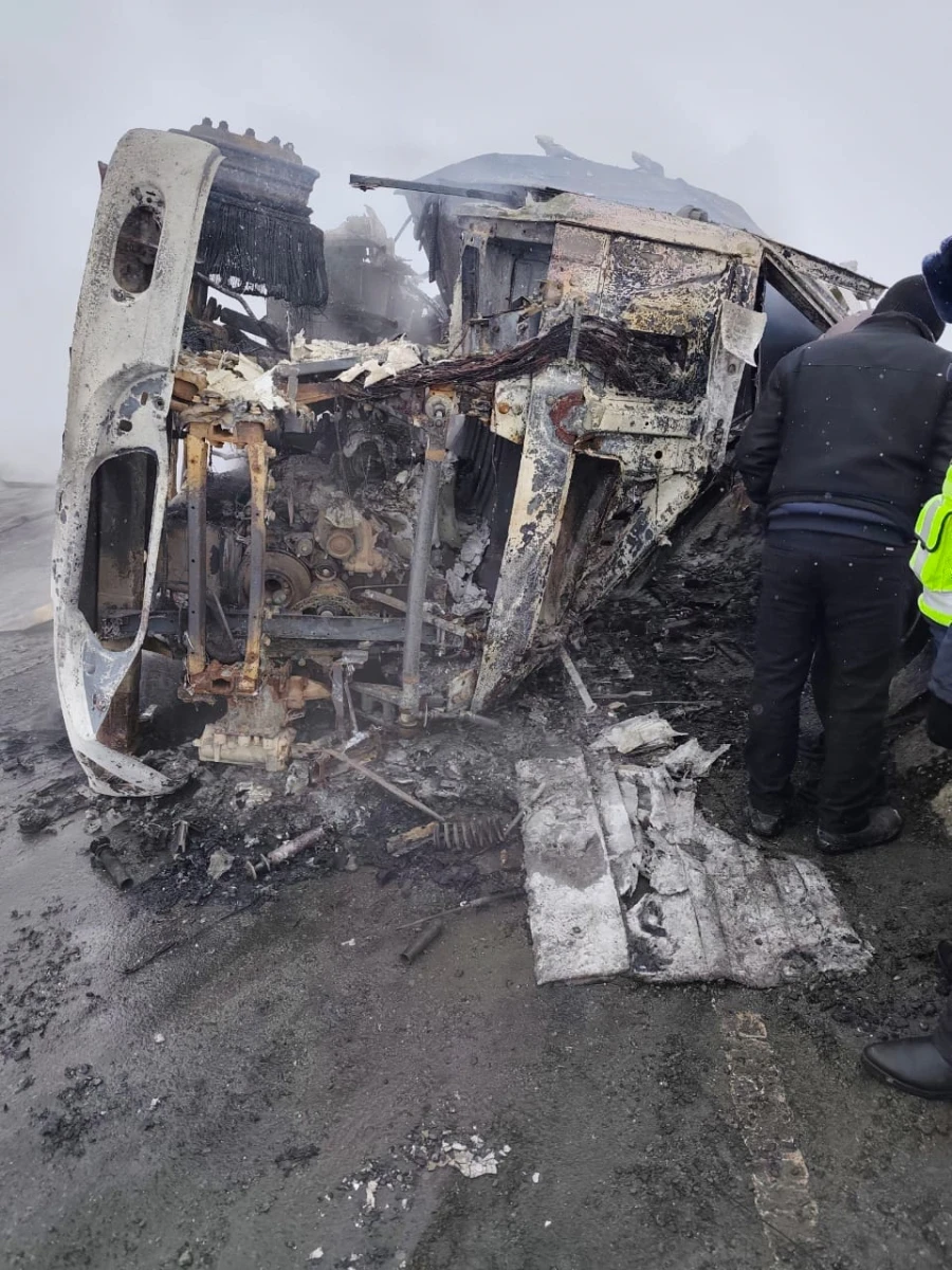 On the Bishkek–Osh highway, a fuel tanker caught fire. Two people died.