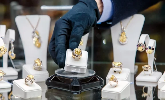 Release of jewelry items without primary documents: clarification from the State Tax Service