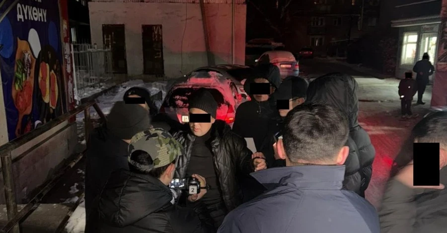 Кара-Суй жана Араван райондорунун Ички иштер бөлүмүнүн тергөөчүлөрү кармалды