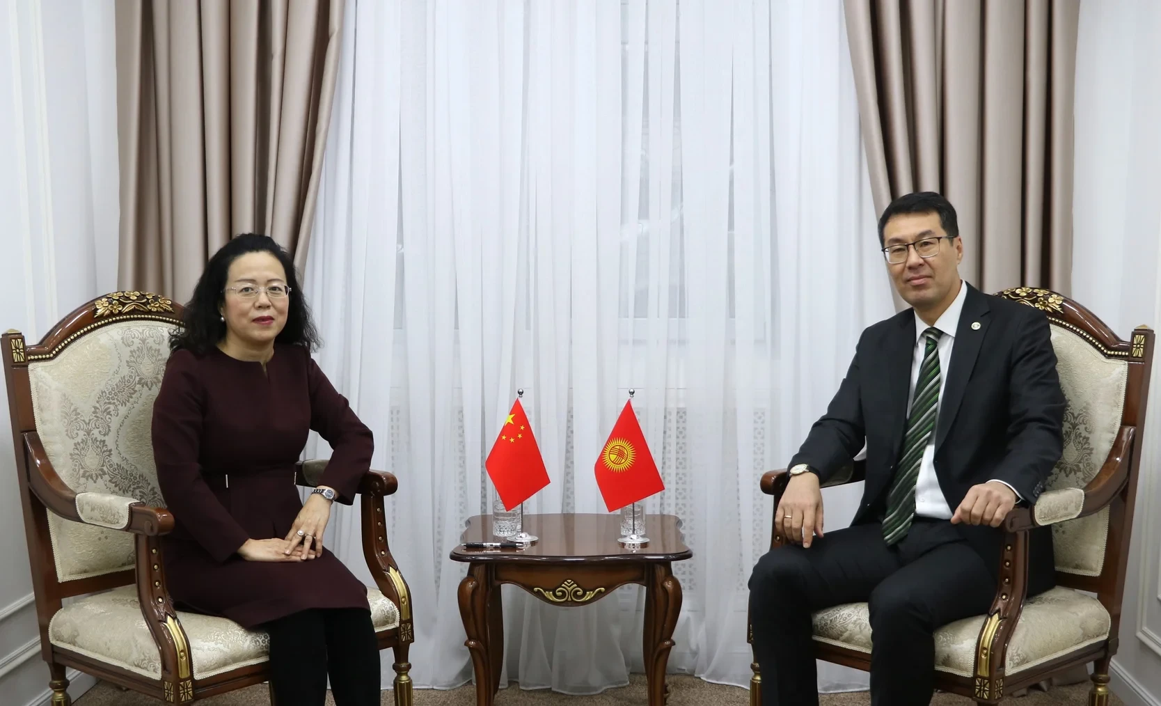 Deputy Head of the Ministry of Foreign Affairs of the Kyrgyz Republic and the Ambassador of China discussed cooperation issues