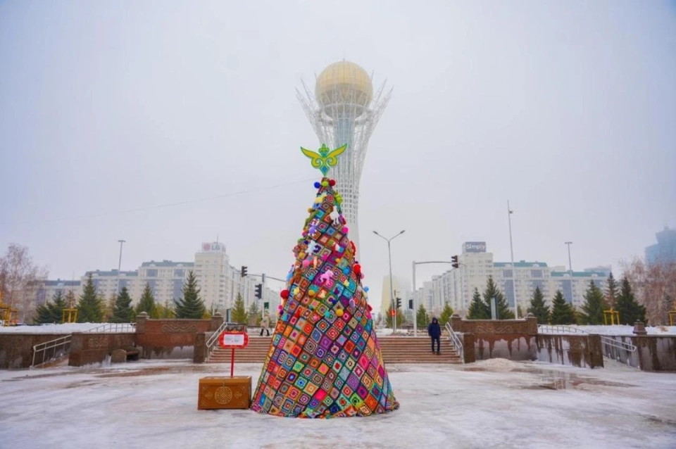 An Unusual New Year's Tree - a Knitted One - Installed in Astana