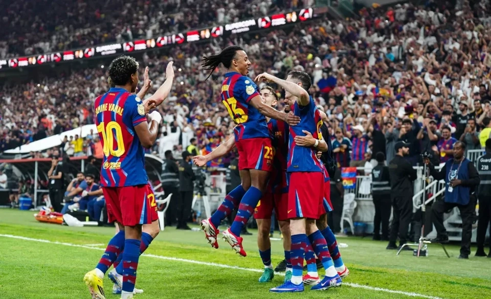 "Barcelona" defeated "Real" and won the Spanish Supercup for the 16th time