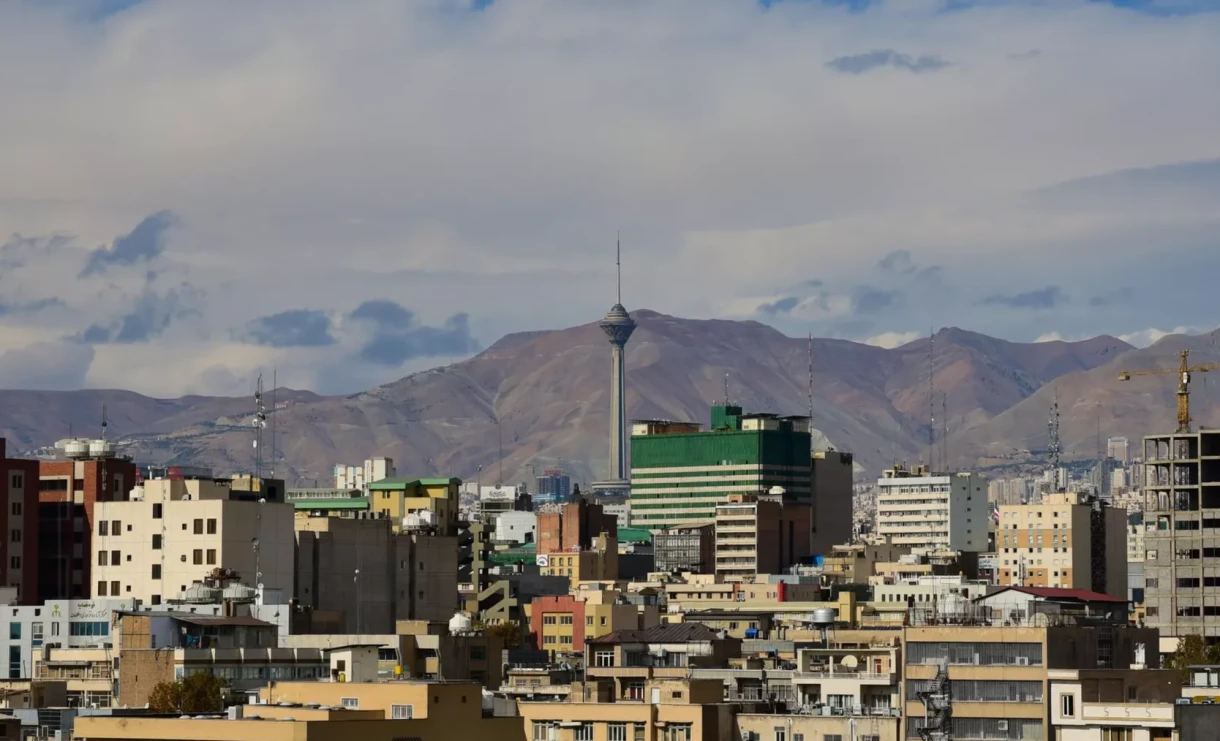 Иран аба мейкиндигин ачты