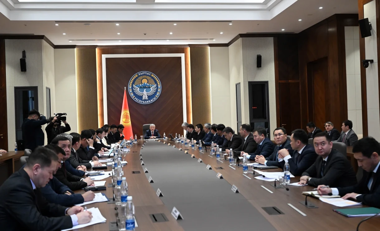 Совещание по дебюрократизация. Мамлекеттик кызматкерлерге жеке жоопкерчилик тууралуу эскертилди