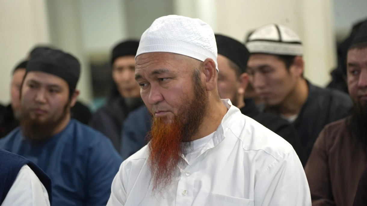 КРда 150дөн ашык «Йакын-Инкара» агымына кошулган адамдар кыймылдын идеологиясынан баш тартты