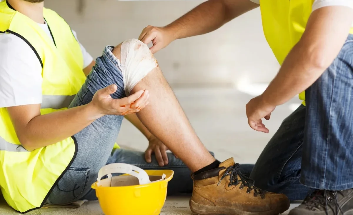 В Кыргызстане за 2025 год более 111 млн сомов выплачено пострадавшим на производстве