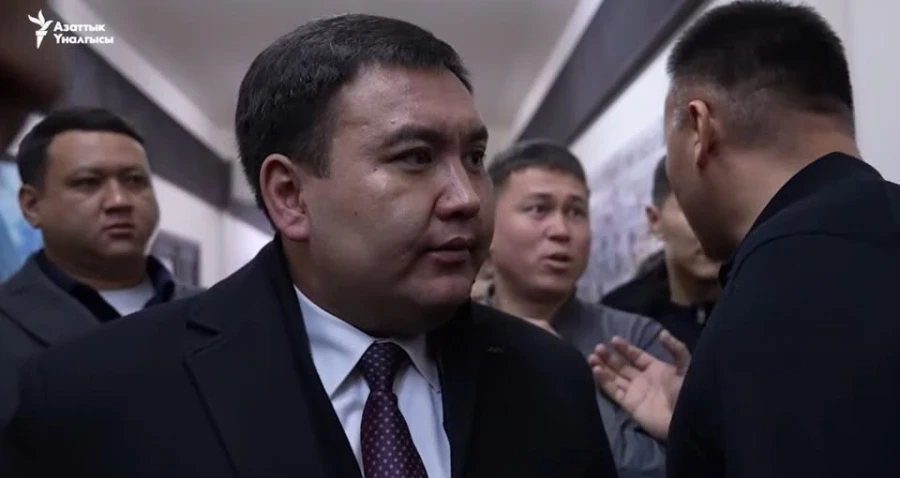 The director of a private driving school was accused of inciting "mass riots"