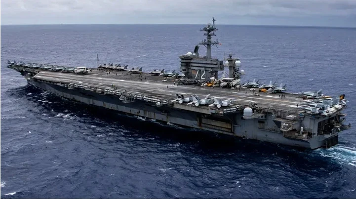 АКШ Ирандын авиабезпилотникти, Abraham Lincoln учак ташуучу кемесине жакындашканда, соккуга алды