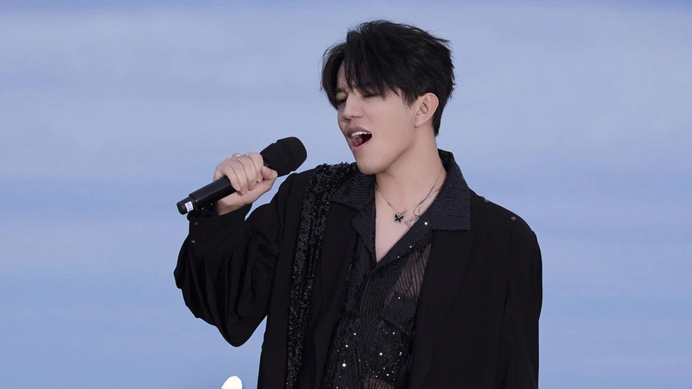 Февральдын бешинде Димаш Кудайбергендин «Voice Beyond Horizon» продюсердик долбоорунун премьерасы өтөт