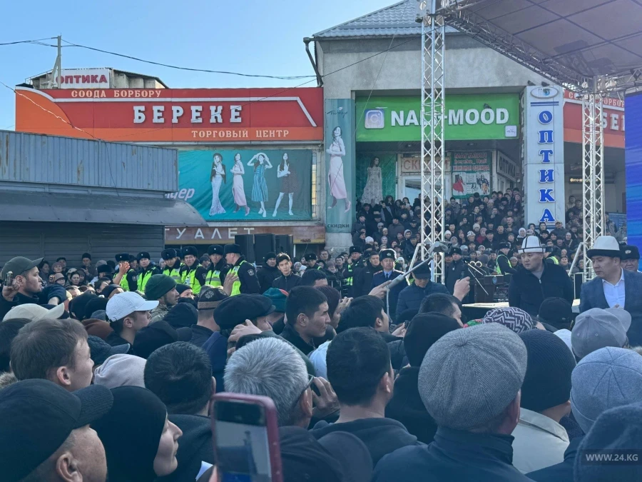 Бесплатно или платно? Что ответил Каныбек Туманбаев торговцам Ошского рынка