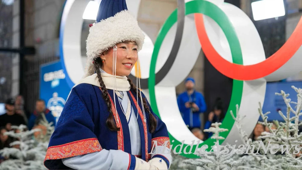 The impressive shape of Mongolia at the opening ceremony pays tribute to the country's centuries-old history.