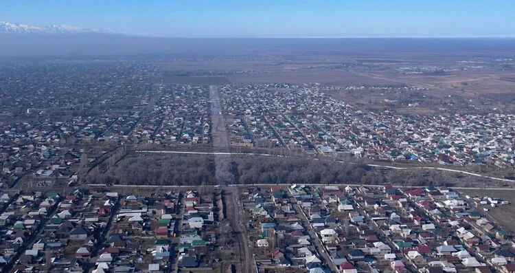 The Road on Bones: Why They Want to Extend Profsoyuznaya Through the Cemetery in Novopavlovka