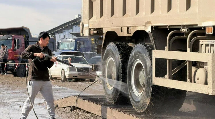 Мэрия Бишкека попросила стройкомпании соблюдать правила благоустройства