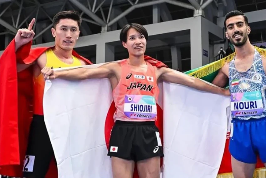 Kyrgyzstani Nursultan Keneshbekov Wins Silver at the Asian Championship