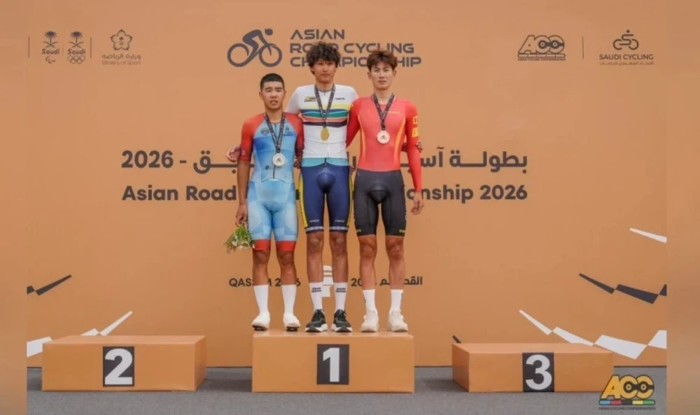 Mongolian Cyclist Wins Silver at the Asian Championship