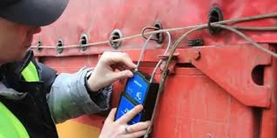 In Kyrgyzstan, navigation seals are being introduced for the transportation of goods