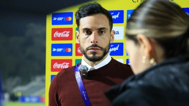 The head coach of the Kyrgyzstan women's national football team has changed.