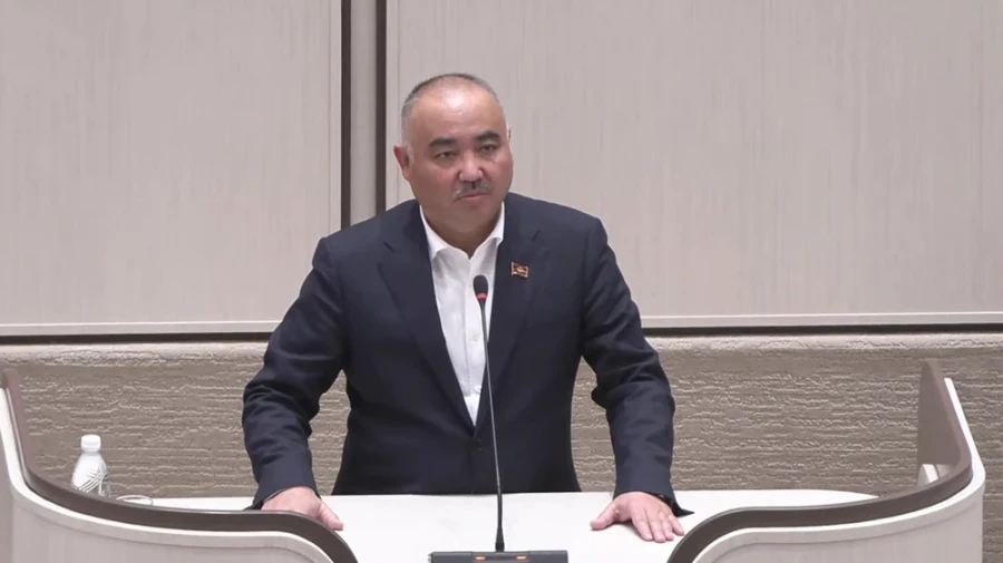 Speaker of the Parliament Nurlanbek Turgunbek uulu has resigned