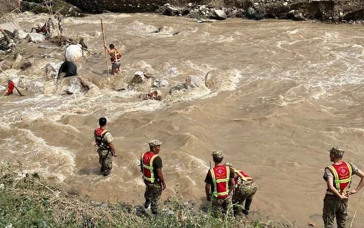 EMERCOM: 2,500 families received plots but did not relocate from risk zones