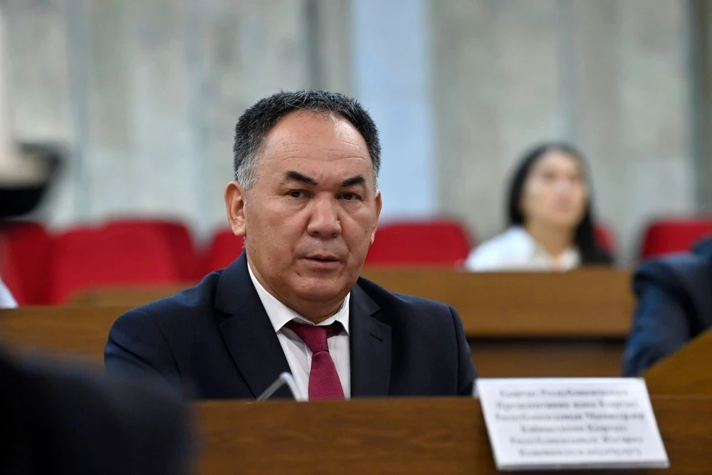 Almasbek Abytov relieved of his position as the president's representative in the Jogorku Kenesh