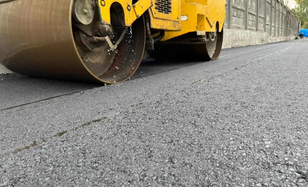 Мэрия: Тротуарларды капиталдык ремонттоо 28,2 км узундуктагы 25 көчөдө жүргүзүлдү