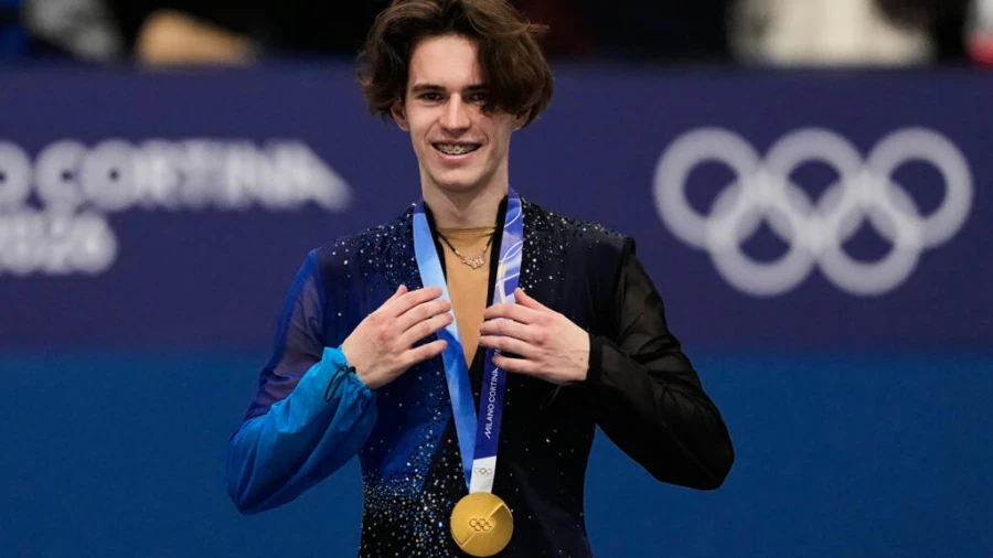 Белгисиз фигурист Михаил Шайдоров 32 жылдан кийин Казакстанга алтын алып келди