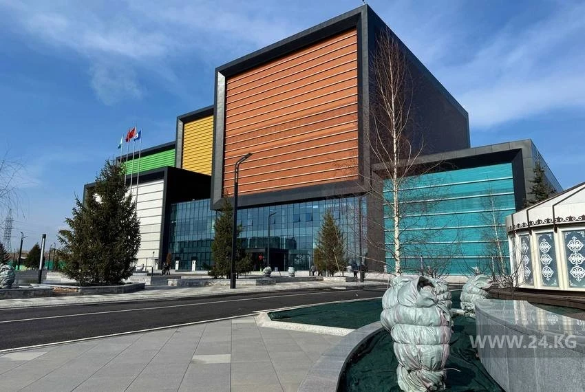 Mayor of Bishkek: New plant processes 1,200 tons of waste per day