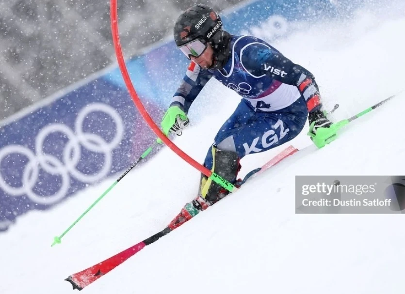 Кыргызстандык Тимур Шакиров 2026-жылдагы Олимпиадада слаломдон финишке чыккан жок