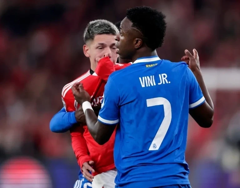 "Real" Beats "Benfica" in Lisbon Amid Controversial Refereeing