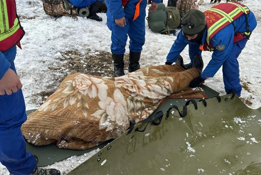 Суусамырда кар көчкүдө каза болгондордун денеси табылды