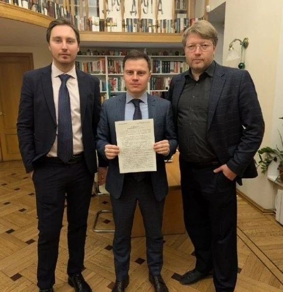 "Яблоко" Москвада Telegramды коргоо боюнча митинг өткөрүү үчүн арыз берди