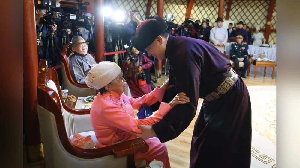 President, Speaker of Parliament, Prime Minister Greet Centenarians