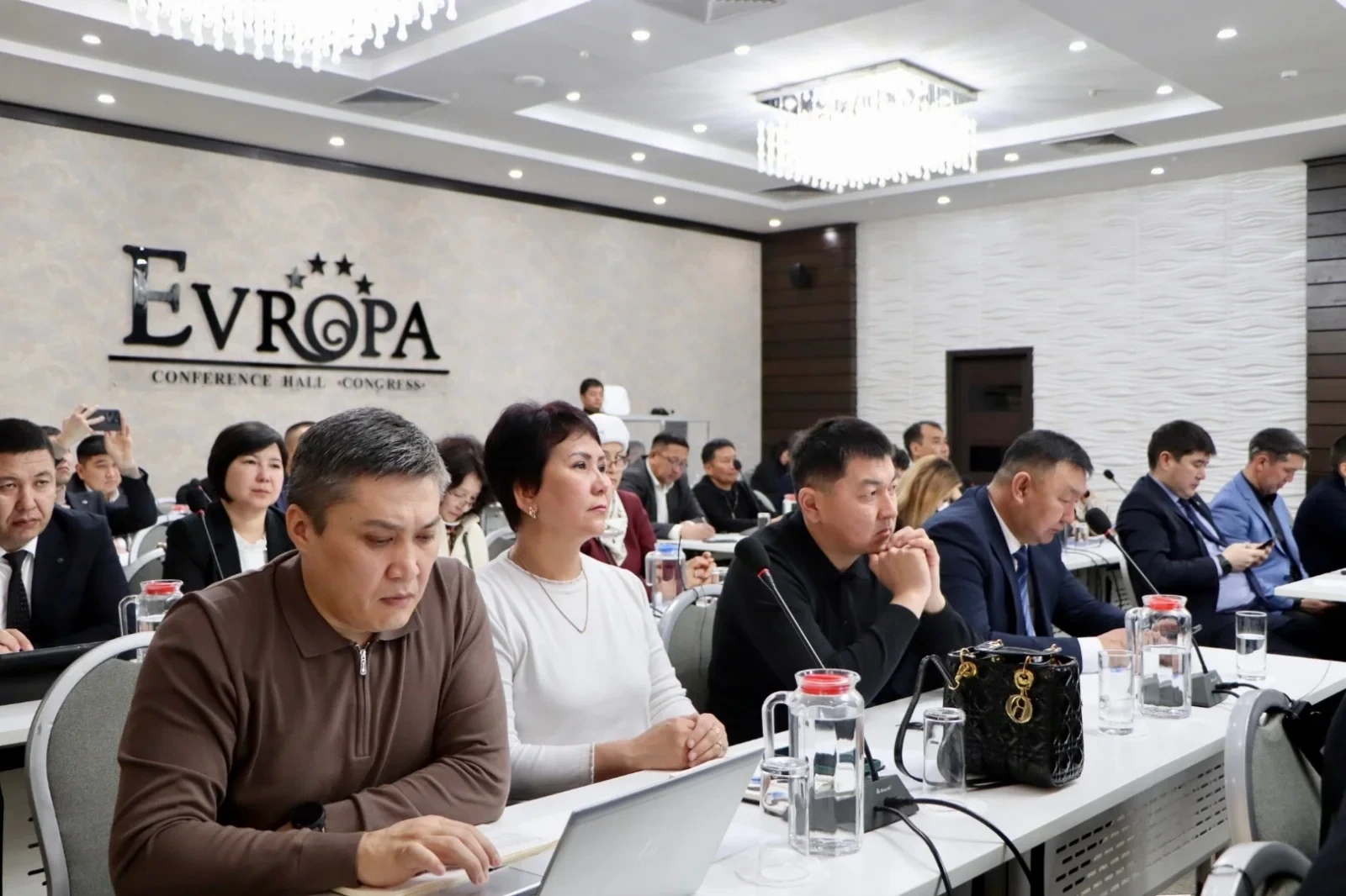 Conditions are being created in Kyrgyzstan for investments in low-carbon technologies for public buildings.