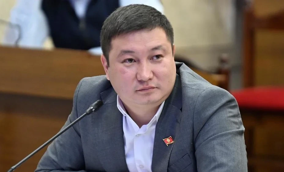 Депутат Бактияр Калпаев Жогорку Кеңештин транспорт боюнча комитетинин орун басары болуп шайланды