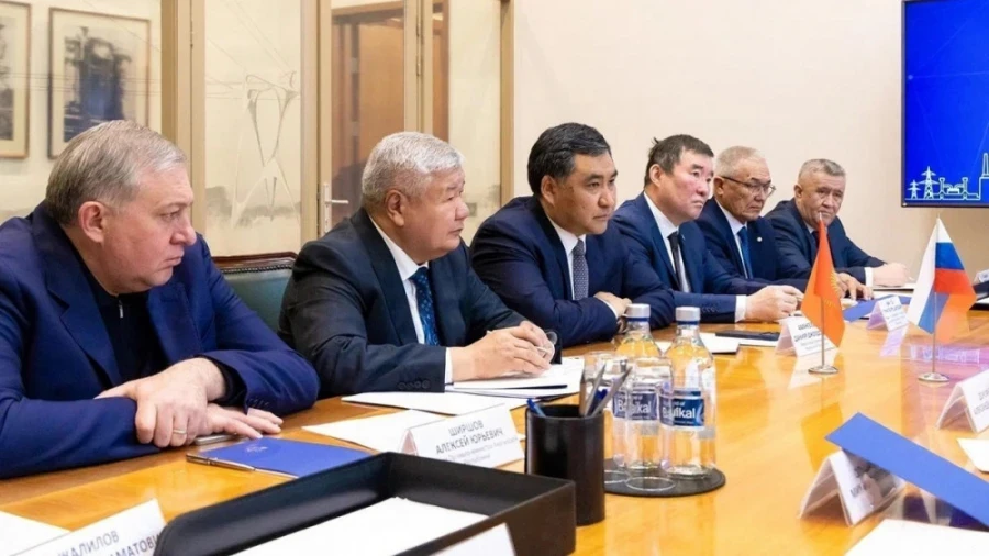 The gray cardinal of the energy sector, Shirshov, was spotted at the Kyrgyz-Russian negotiations on the Naryn HPPs.