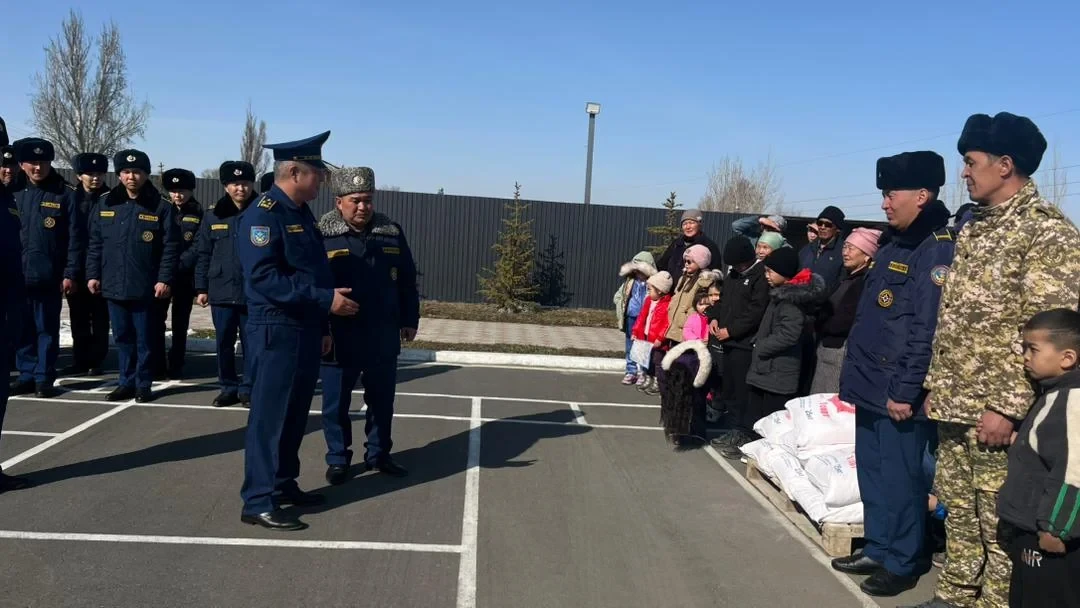 Рамазан айында көп балалуу ӨКМ кызматкерлерине жардам көрсөтүлдү