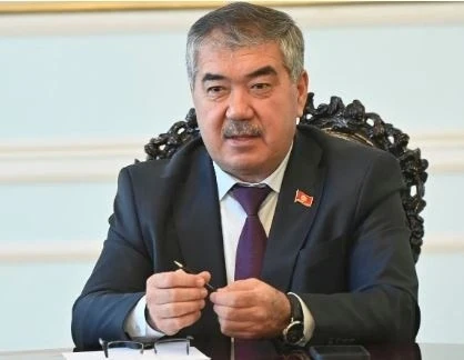 ЦИК эрте менен ЖК депутаты Кундузбек Сулаймановдун ыйгарым укуктарын токтотту